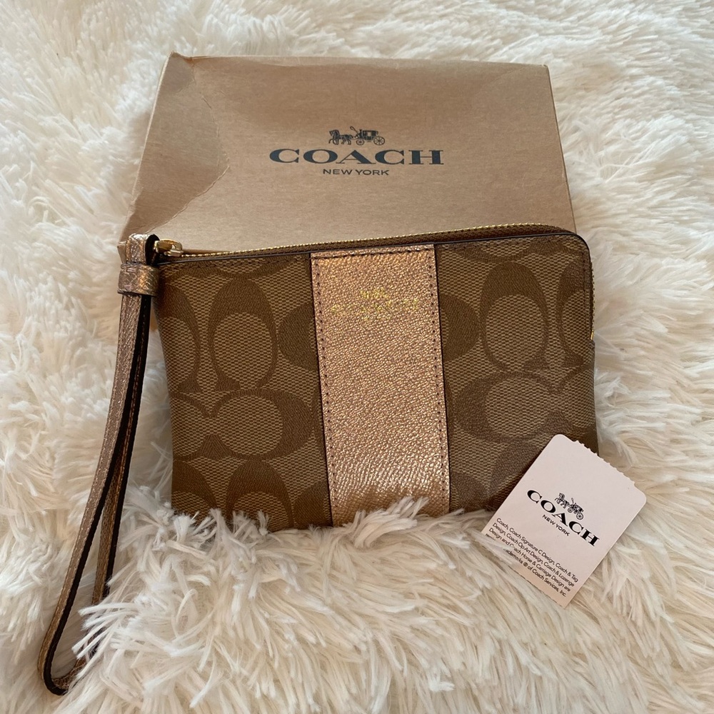 COACH Corner Zip Wristlet In Signature Canvas